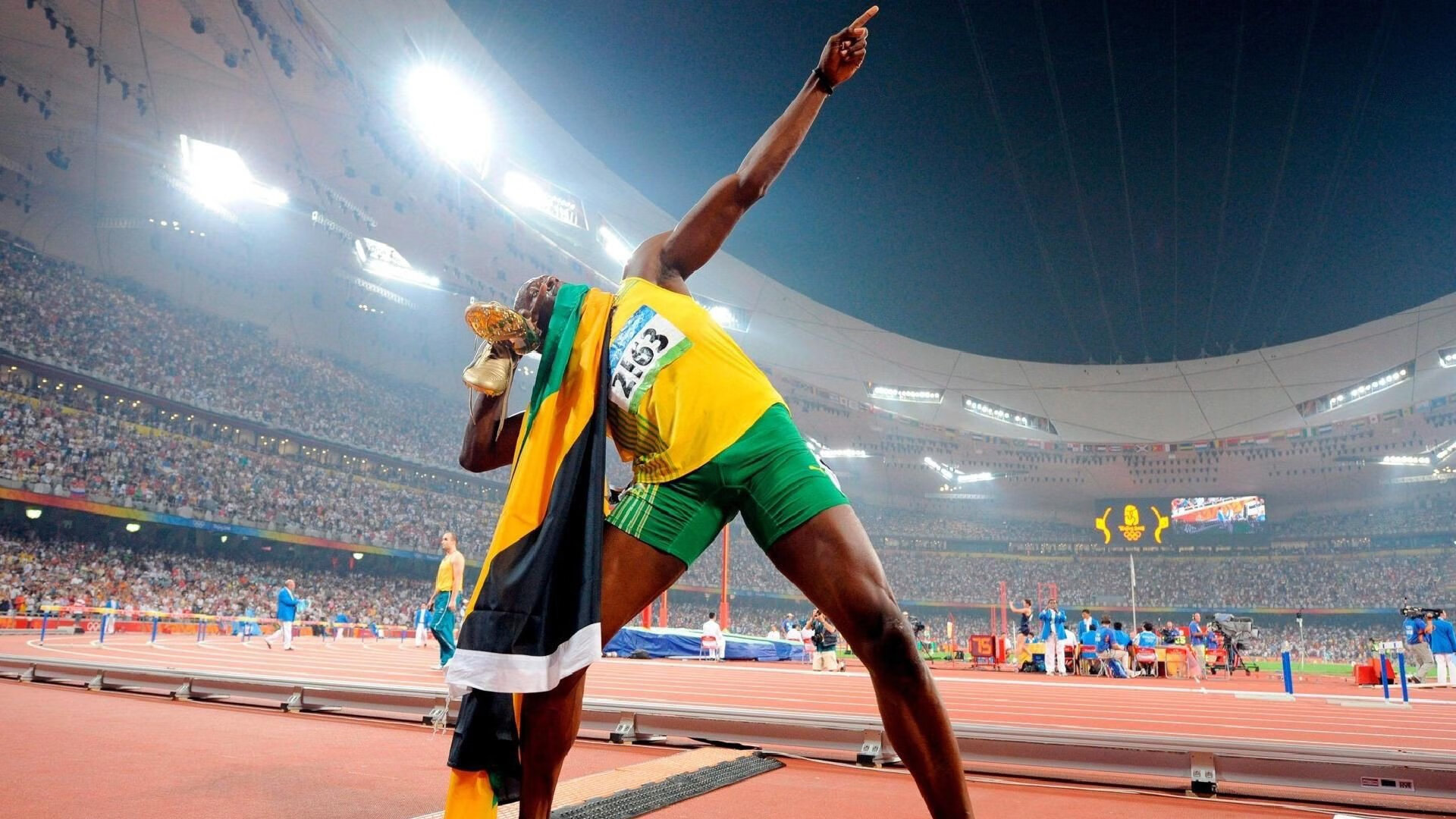 “天王级对决，联盟最强投手面对爆发的超级击球手”